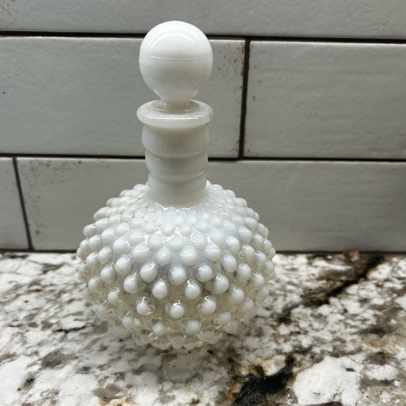 Moonstone hobnail iridescent perfume bottle - Picture 1 of 1